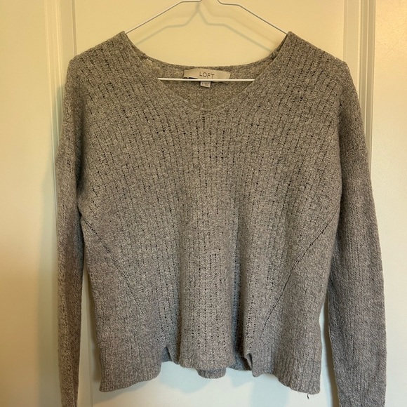 LOFT Gray Women's long sleeve Sweater - Picture 2 of 3